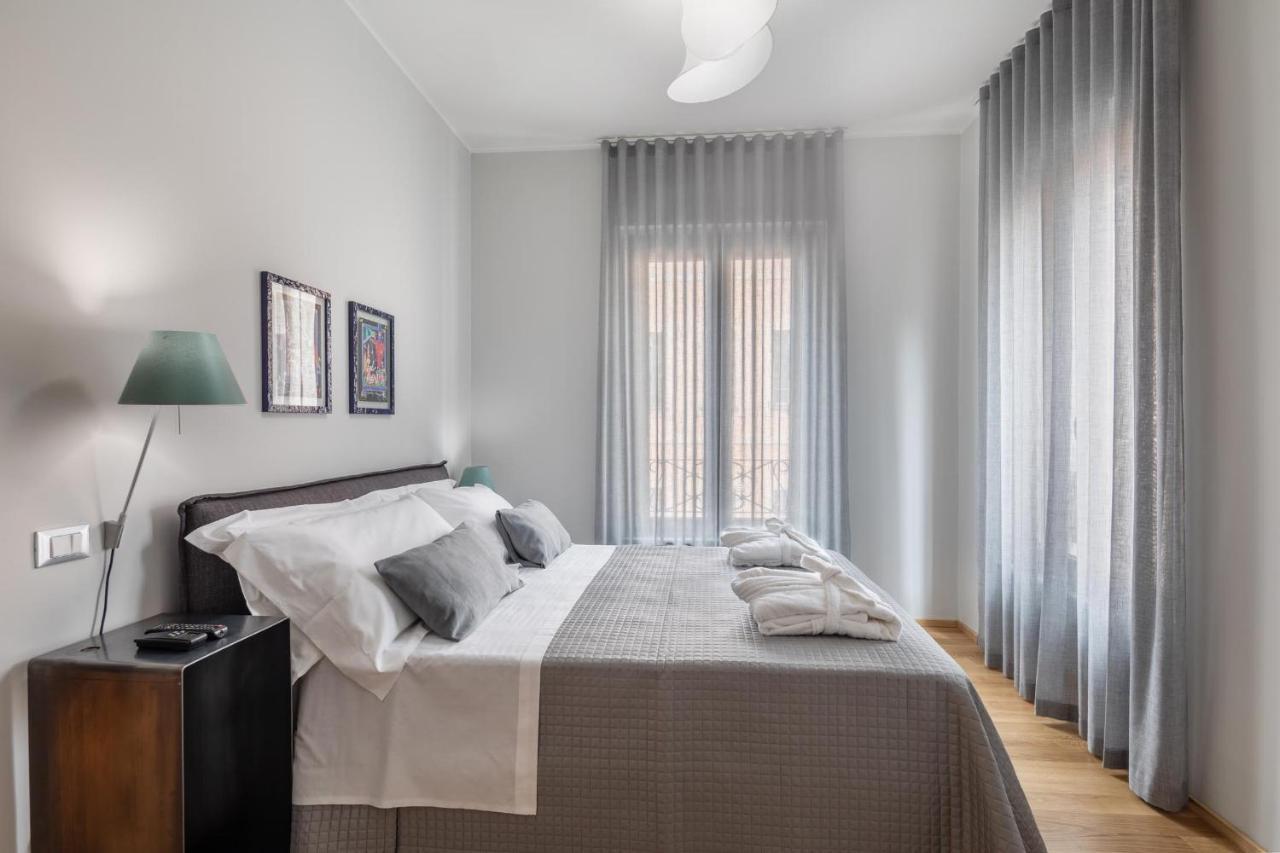 פאביה 30Cavour Luxury Suites מראה חיצוני תמונה